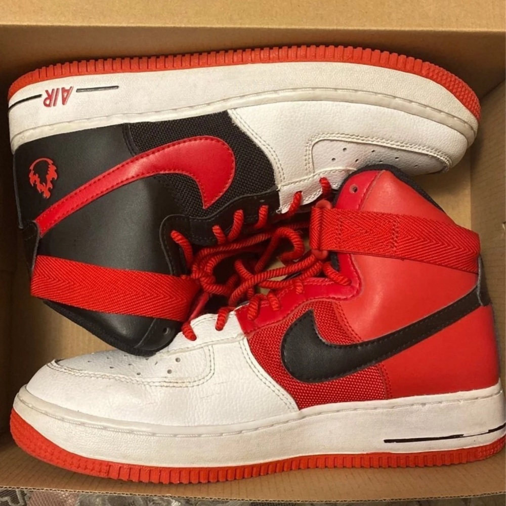 Red/Black Nikes